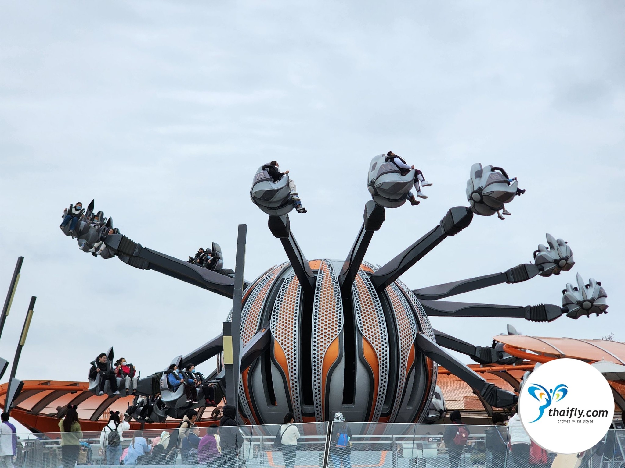 TOMORROW LAND สวนสนุก Shanghai Disneyland 4