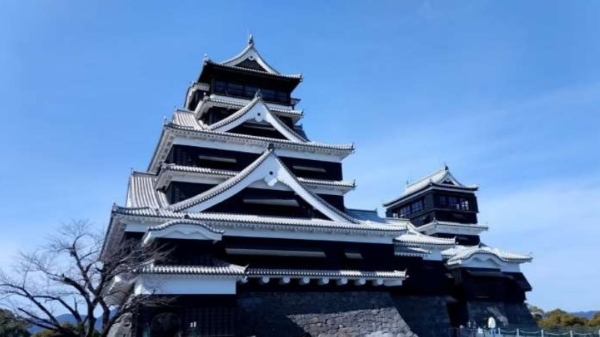 ปราสาทคุมาโมโตะ (Kumamoto Castle)