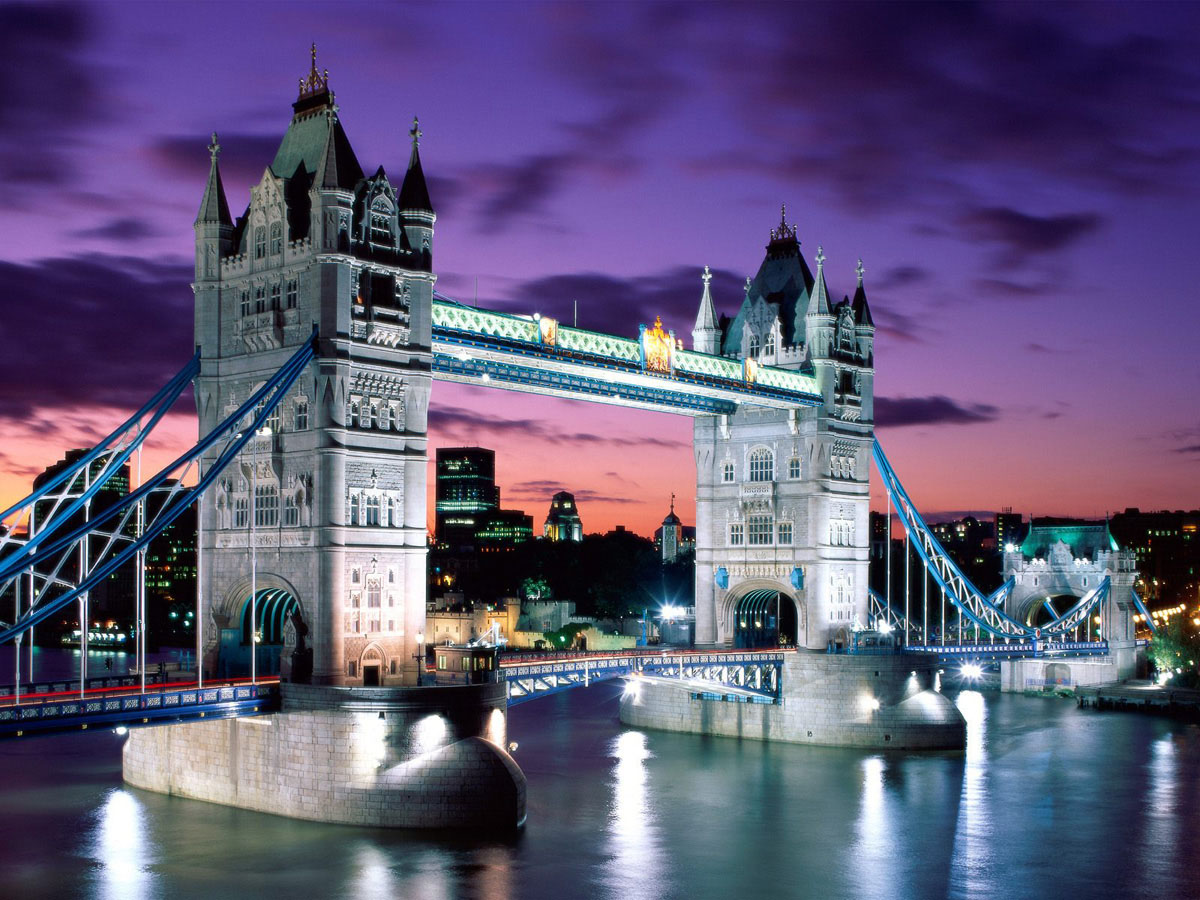 สะพานทาวเวอร์ (Tower Bridge) 